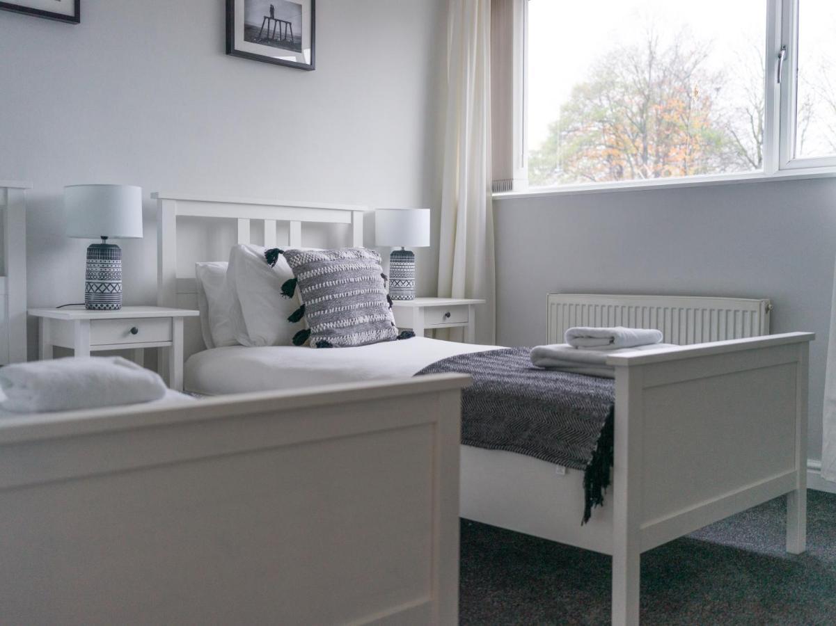 Charming 3-Bed House In Newcastle Upon Tyne Villa Buitenkant foto