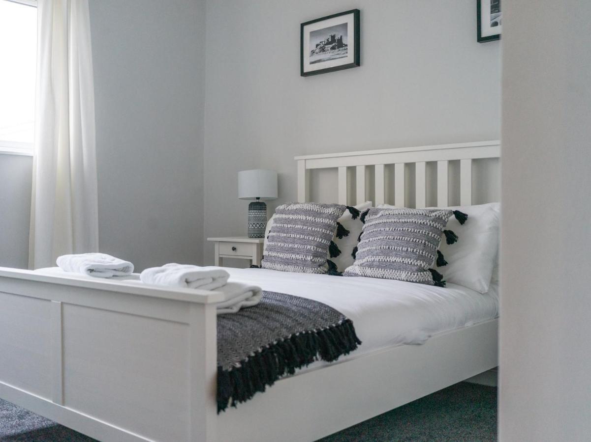 Charming 3-Bed House In Newcastle Upon Tyne Villa Buitenkant foto
